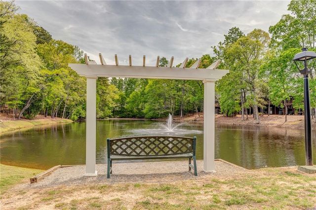 6013 Waters Edge Trail, Roswell, GA 30075