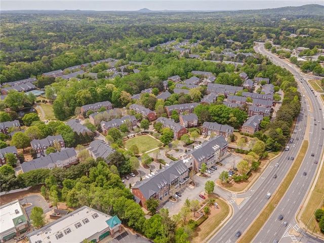 6013 Waters Edge Trail, Roswell, GA 30075