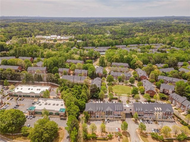 6013 Waters Edge Trail, Roswell, GA 30075