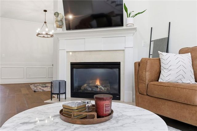 6013 Waters Edge Trail, Roswell, GA 30075