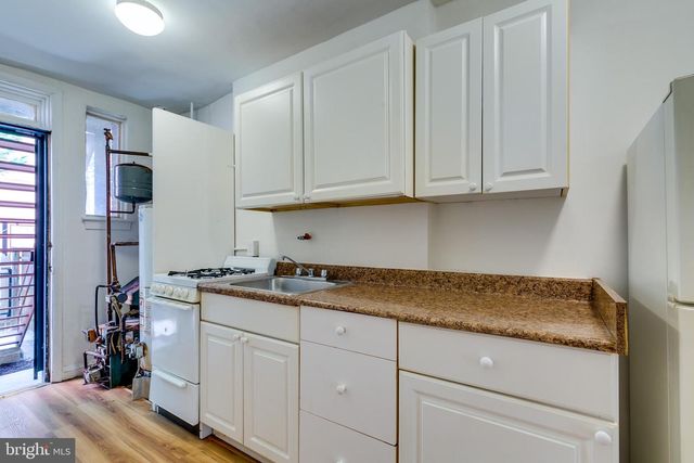 81 Q ST SW, Washington, DC 20024