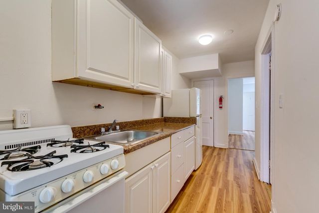81 Q ST SW, Washington, DC 20024