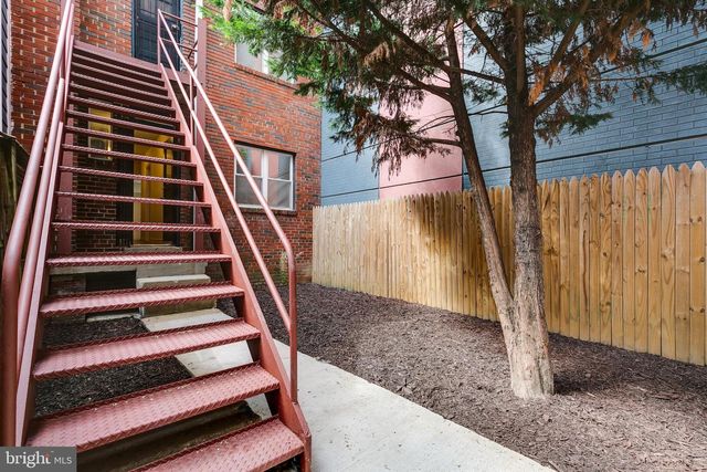 81 Q ST SW, Washington, DC 20024