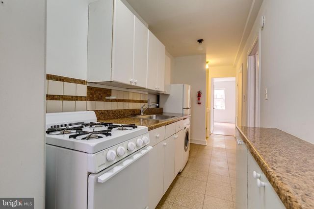 81 Q ST SW, Washington, DC 20024