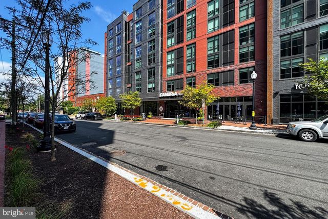 81 Q ST SW, Washington, DC 20024