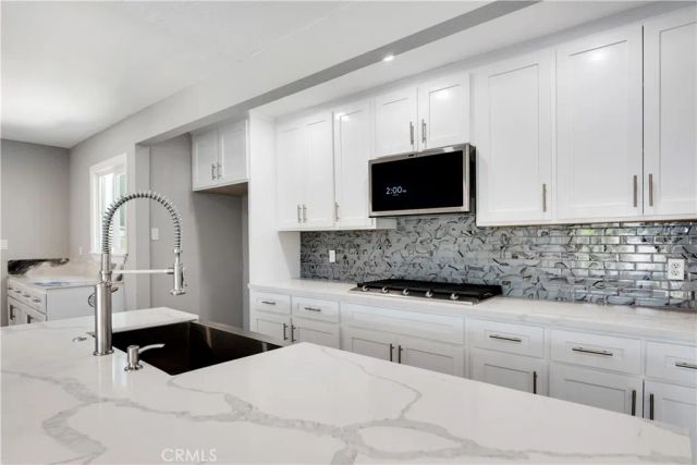517 N Chalburn, West Covina, CA 91790