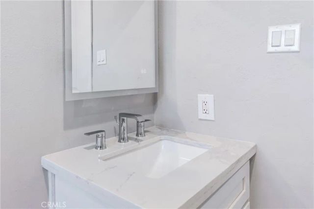517 N Chalburn, West Covina, CA 91790