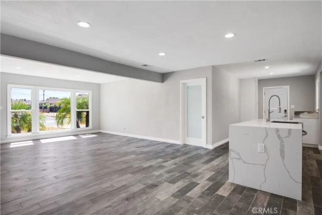 517 N Chalburn, West Covina, CA 91790