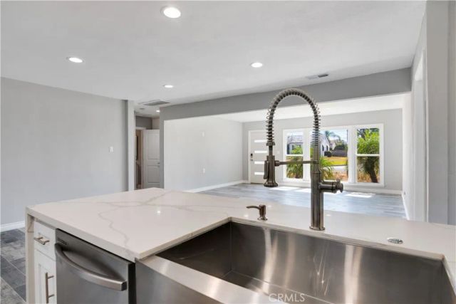 517 N Chalburn, West Covina, CA 91790