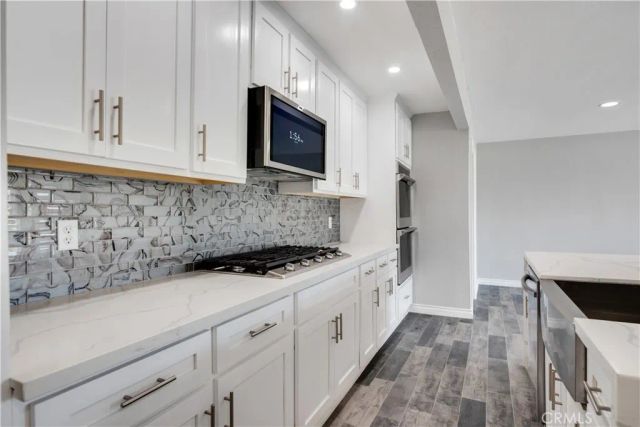 517 N Chalburn, West Covina, CA 91790