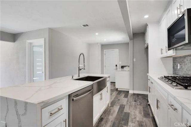 517 N Chalburn, West Covina, CA 91790