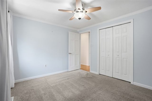 320 Sunridge Drive, Economy, PA 15042