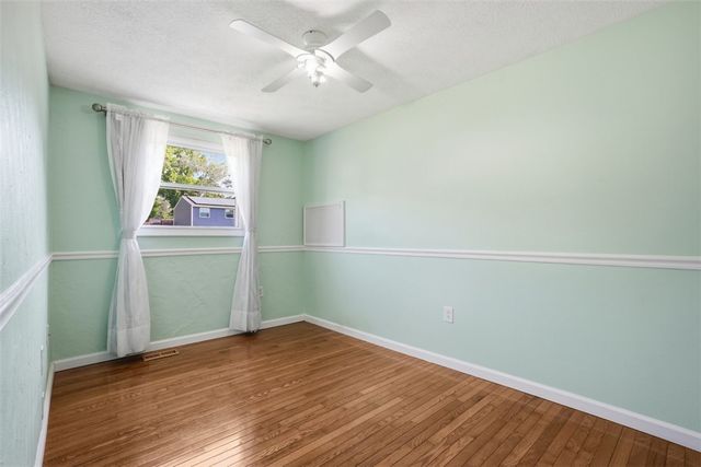 320 Sunridge Drive, Economy, PA 15042