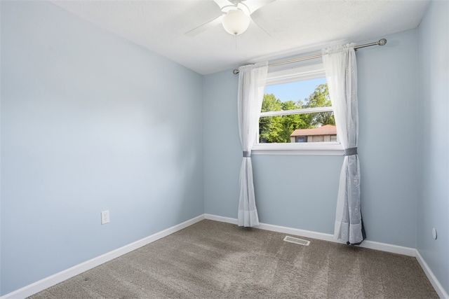 320 Sunridge Drive, Economy, PA 15042