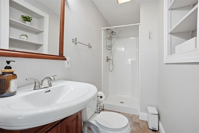 320 Sunridge Drive, Economy, PA 15042