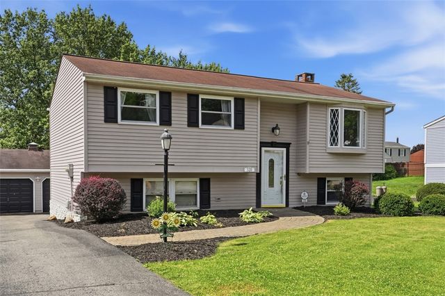 320 Sunridge Drive, Economy, PA 15042