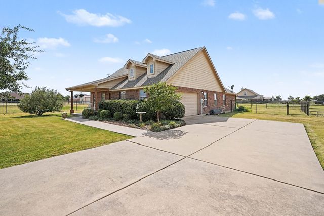 103 George Owens Road, Ponder, TX 76259