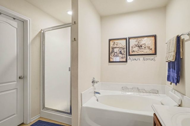 103 George Owens Road, Ponder, TX 76259