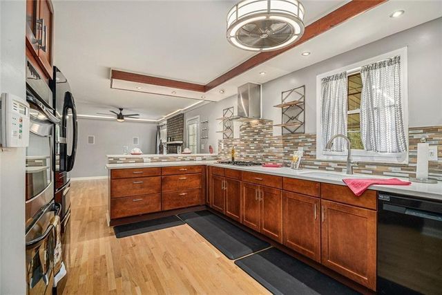 4777 Summit Hills Way, Tucker, GA 30084