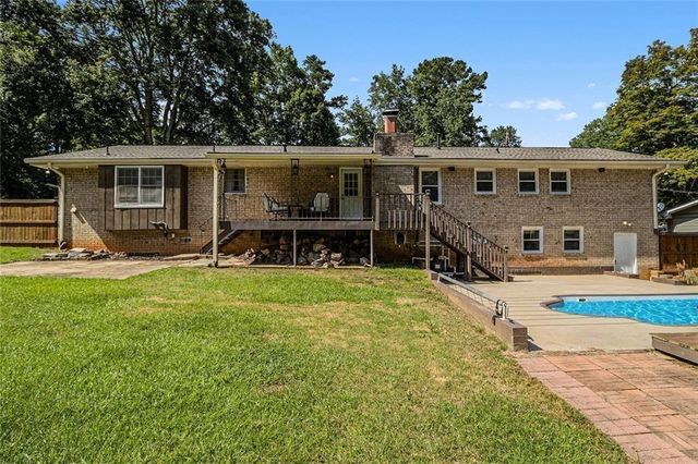 4777 Summit Hills Way, Tucker, GA 30084