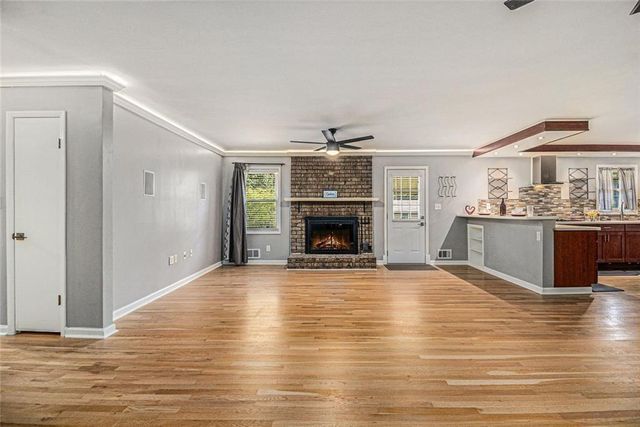 4777 Summit Hills Way, Tucker, GA 30084