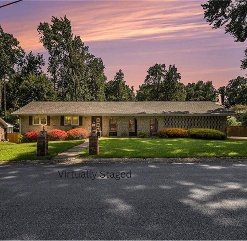 4777 Summit Hills Way, Tucker, GA 30084