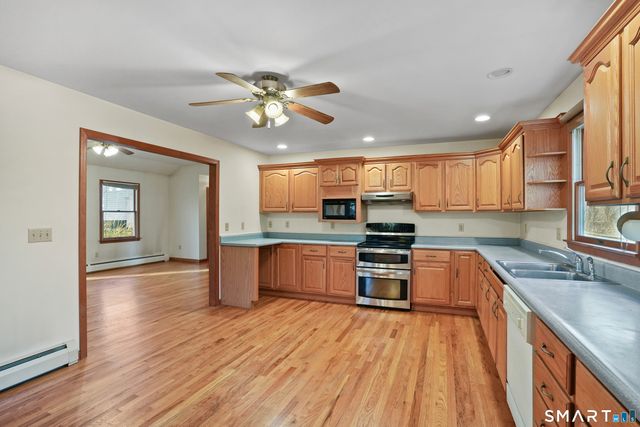 64 Portland Avenue, Redding, CT 06896