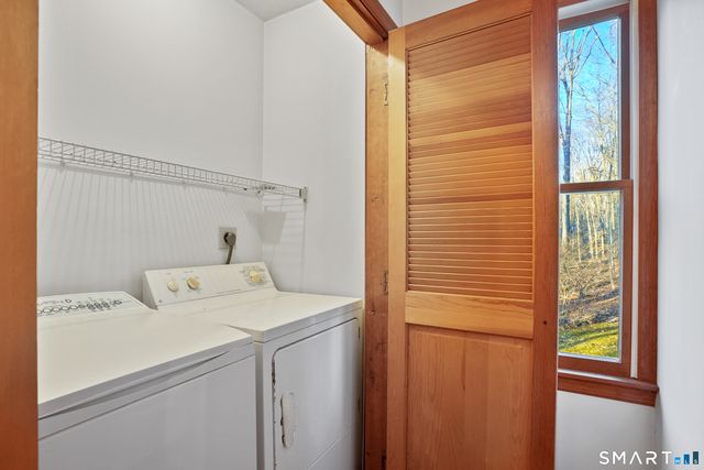 64 Portland Avenue, Redding, CT 06896