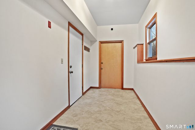 64 Portland Avenue, Redding, CT 06896