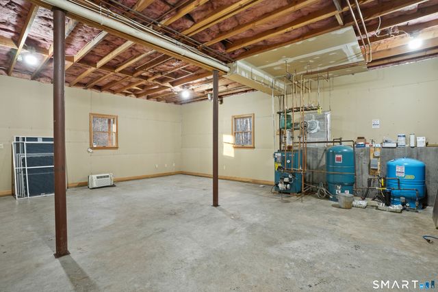 64 Portland Avenue, Redding, CT 06896