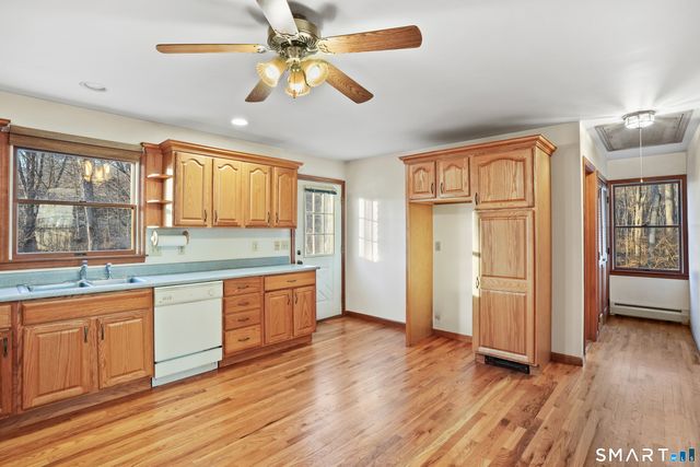 64 Portland Avenue, Redding, CT 06896