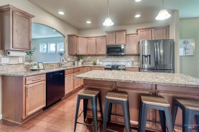 7733 N Abe Avenue, Boise, ID 83714
