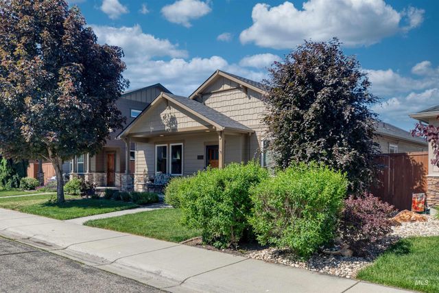 7733 N Abe Avenue, Boise, ID 83714