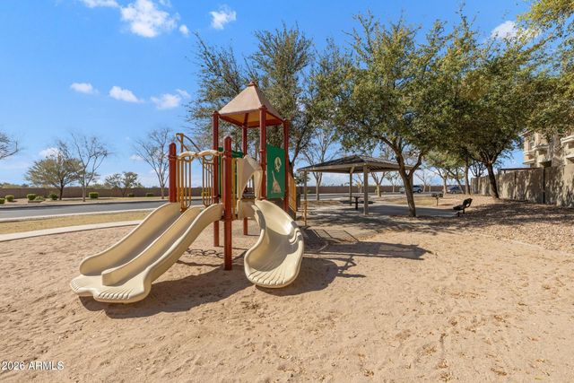 1330 S AARON Drive 215, Mesa, AZ 85209