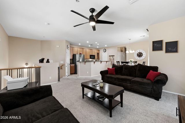1330 S AARON Drive 215, Mesa, AZ 85209