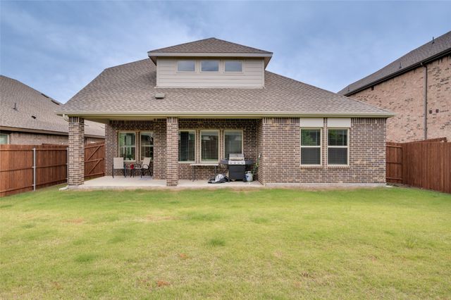 10125 Kayak Street, Aubrey, TX 76227