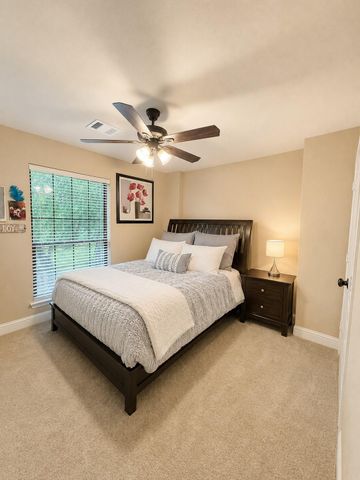 1602 Halpern Street, Houston, TX 77009