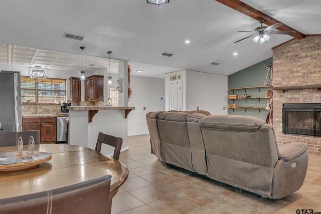 4985 County Road 409D, Henderson, TX 75654