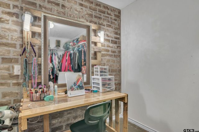 4985 County Road 409D, Henderson, TX 75654