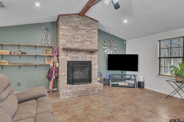 4985 County Road 409D, Henderson, TX 75654