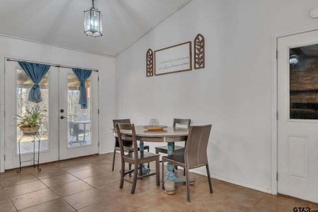 4985 County Road 409D, Henderson, TX 75654