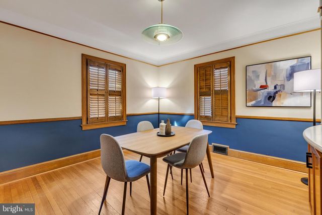 305 N KENMORE ST, Arlington, VA 22201