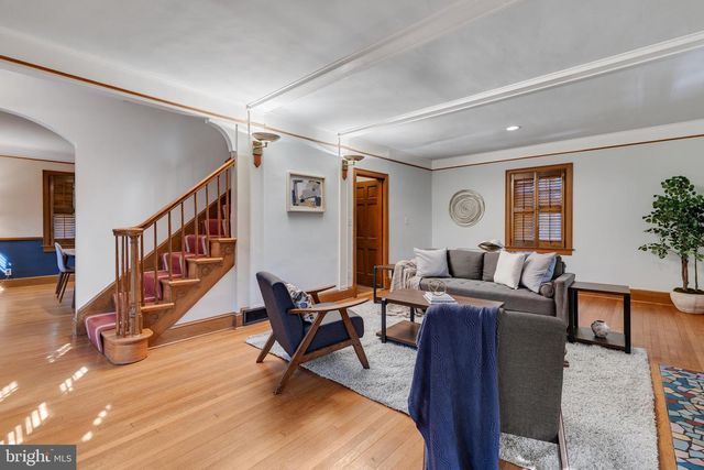 305 N KENMORE ST, Arlington, VA 22201