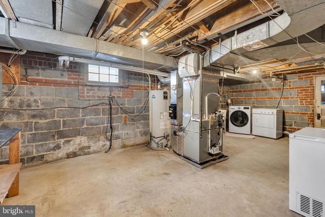 305 N KENMORE ST, Arlington, VA 22201