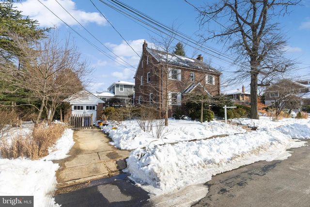 305 N KENMORE ST, Arlington, VA 22201