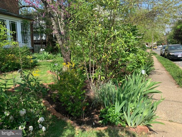 305 N KENMORE ST, Arlington, VA 22201