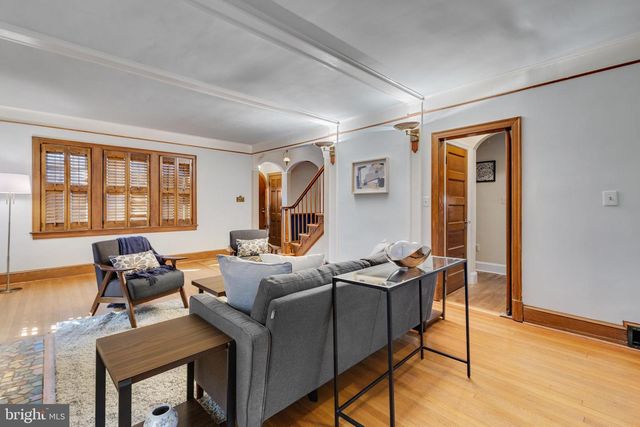 305 N KENMORE ST, Arlington, VA 22201