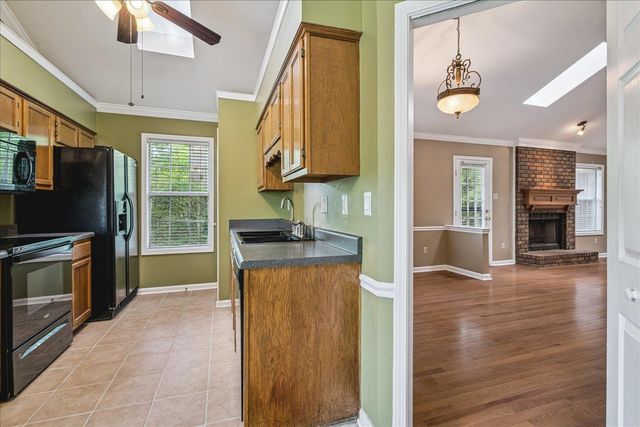 895 CULLY RD, Memphis, TN 38018