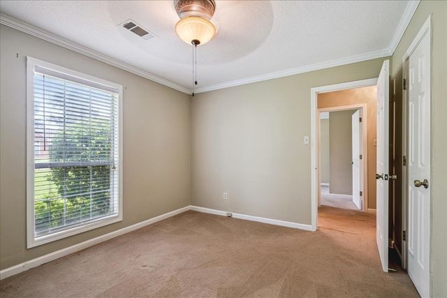895 CULLY RD, Memphis, TN 38018