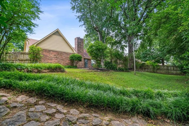 895 CULLY RD, Memphis, TN 38018